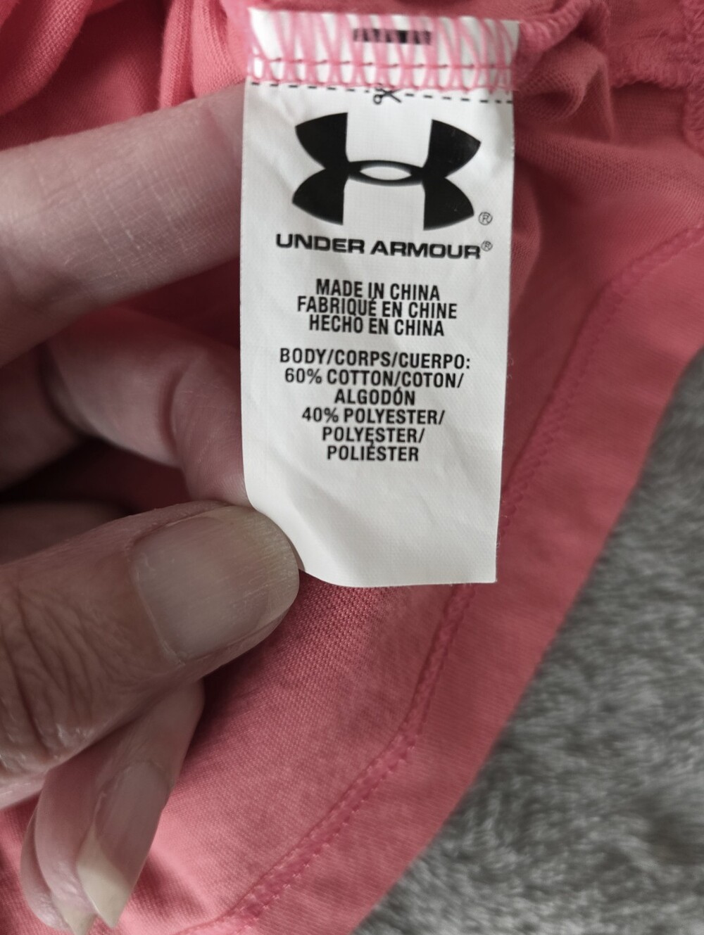 Under Armour HeatGear Pink Long Sleeve Camo Logo Shirt Women's Size XL - Picture 3 of 9